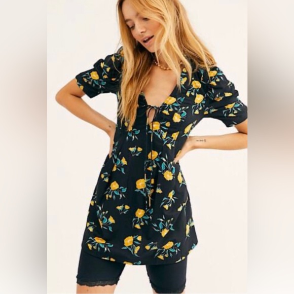 NWT Free People Black Adelle Floral Printed Mini Dress Tunic  L Whimsical Twee - Picture 1 of 9